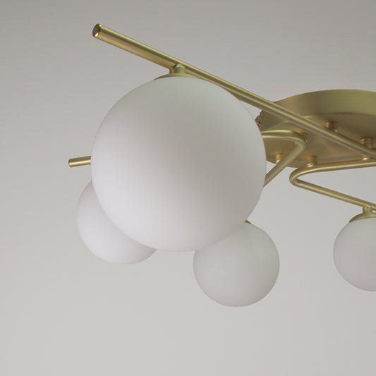 Lámpara de Techo ANALU 60 cm Oro y Blanco Interlusa instalada en ambiente decorativo de salón o dormitorio | Interlusa