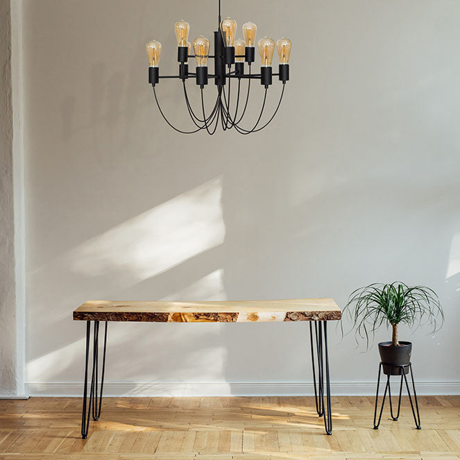 Lámpara de Techo AIXA 60 cm Ajustable Negro Interlusa instalada en ambiente decorativo de salón o dormitorio | Interlusa