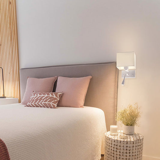 Aplique ABNA fabricado en Metal color Blanco con pantalla de Tela