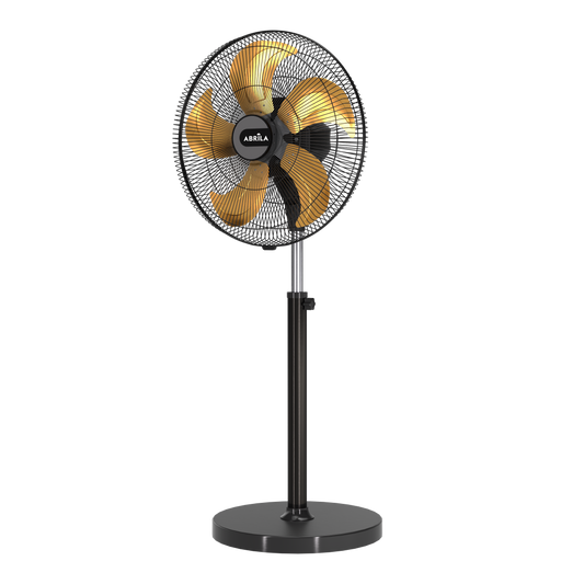 Ventilador de pie fabricado en metal color negro y oro, estilo industrial