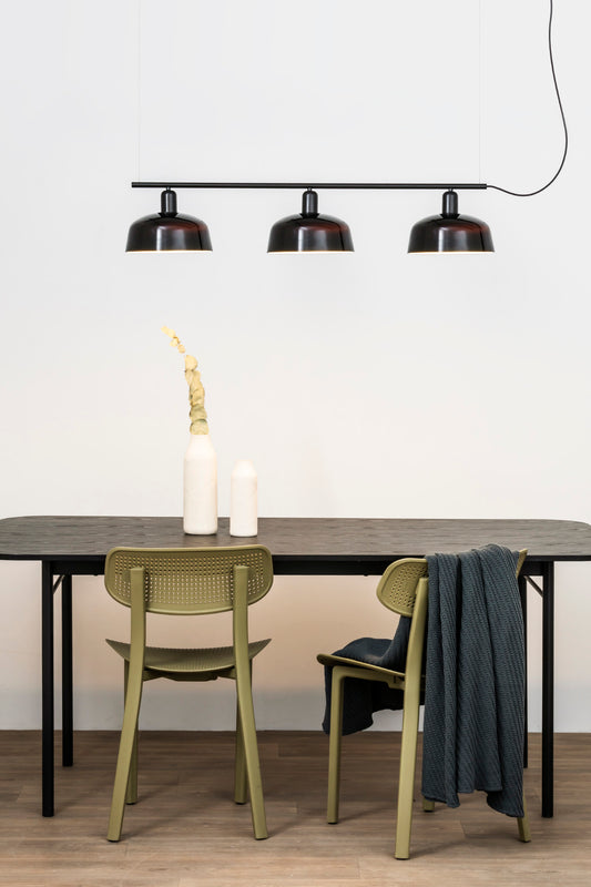 Tatawin M fabricada en acero color negro, lámpara colgante de diseño para interiores