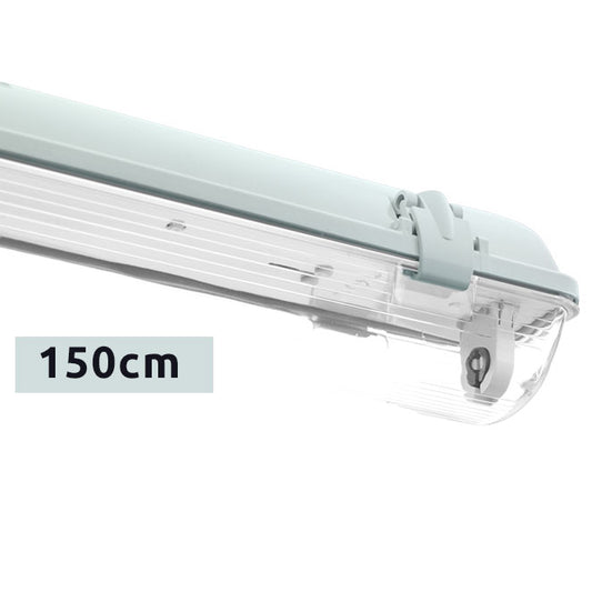 Armadura Estanca LINESTA 150 cm Gris Interlusa instalada en ambiente decorativo de salón o dormitorio | Interlusa