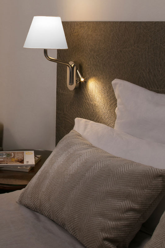 Aplique ETERNA fabricado en Acero color Cromado, ideal para hoteles