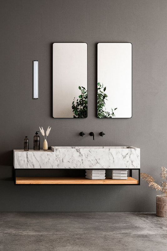 Aplique TIDE 300 fabricado en Aluminio color Negro Mate, luz cálida para baño
