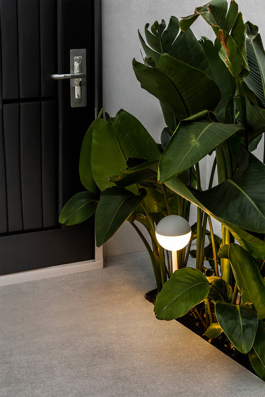 Estaca PICCOLA fabricada en aluminio color blanco