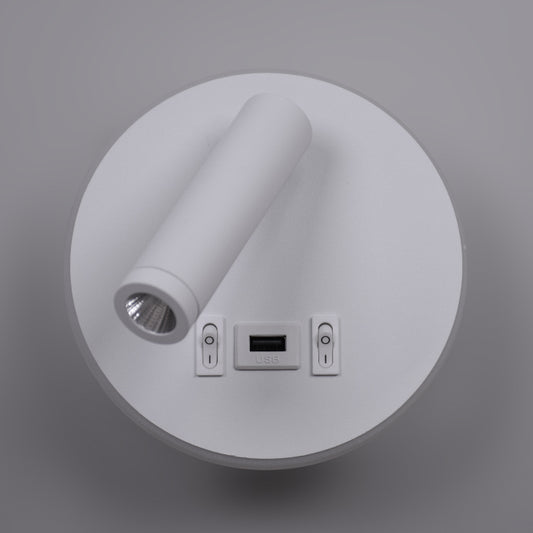 Aplique Matsys fabricado en metal color blanco con puerto USB
