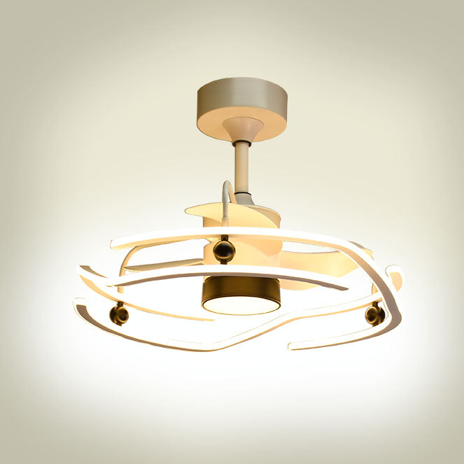 Detalles del Ventilador de Techo LED Belair Alison F-1060 de Interlusa: Diseño blanco de 63cm con 3 aspas, luz LED ajustable (3000K-6000K), mando a distancia, temporizador y modo verano/invierno. Luzgurú.