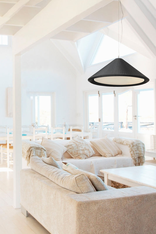 Luminaria de suspensión SAIGON IN 700 negra de FARO en ambiente interior residencial y hotelero, con estructura de acero, cinta textil y pantalla de papiro, compatible con bombilla LED E27