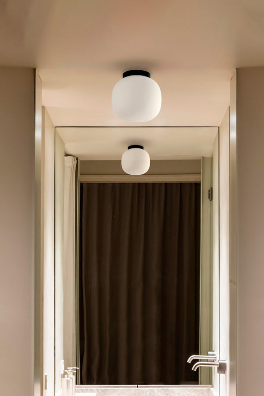 Plafón AMELIA negro de FARO modelo 68611 en ambiente interior, luminaria de superficie con diseño orgánico en acero y cristal para iluminación ambiente acogedora