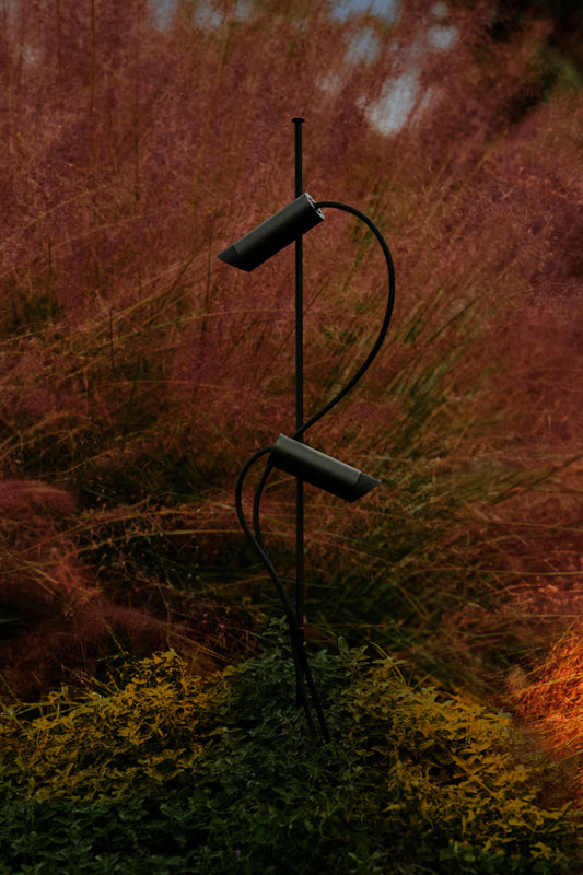 Baliza exterior LED negra CLAP 1266 serie 7572 FARO 2x6W 3000K 38° IP65, luminaria superficie para iluminación jardín y senderos