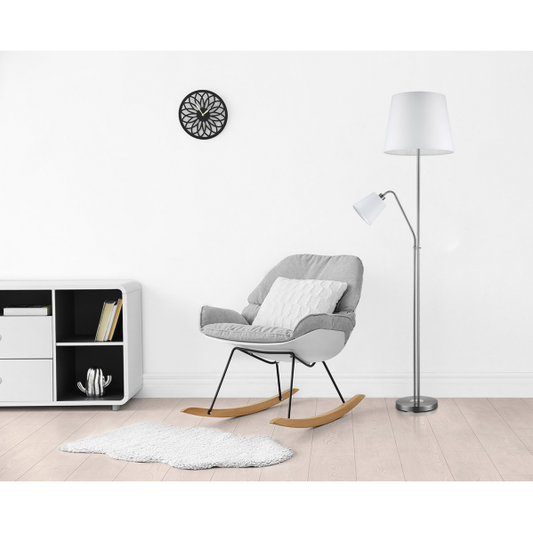 Lámpara de pie de salón Arturo en níquel con pantalla blanca textil de 1.8m, diseño clásico orientable de Abrila para iluminación de lectura e interior en metal níquel, ideal para decoración de salón (modelo 135342003).