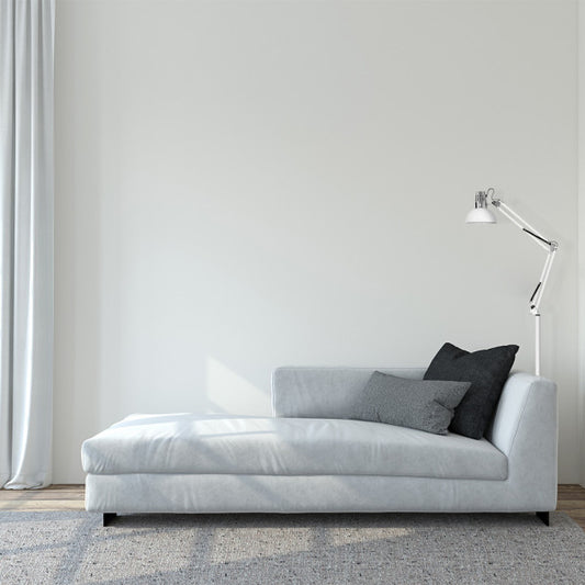 Lámpara de pie articulable Rutilo en blanco y cromo modelo 140341065 de Abrila, diseño moderno de metal flexo para iluminación interior y decoración de salón doméstico.