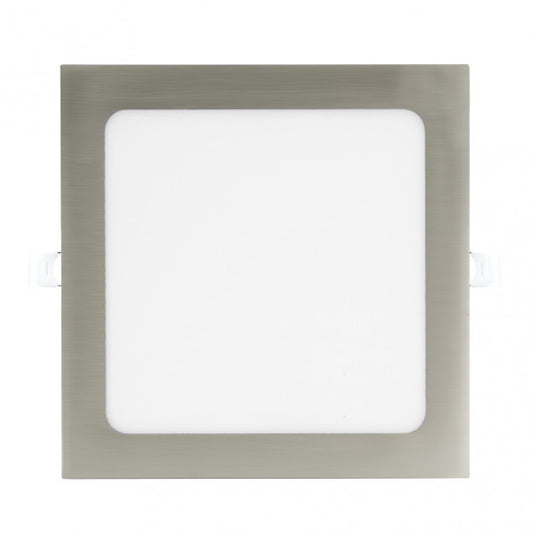Downlight LED cuadrado en níquel de 24W, empotrado, marca Fabrilamp Abrila, modelo 146982403.