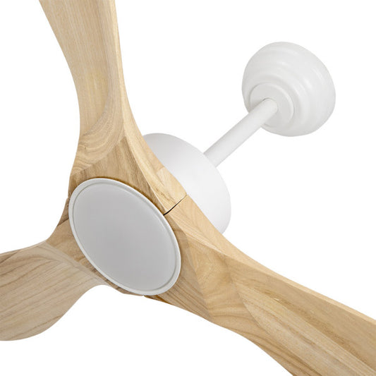 `alt=Ventilador techo DC Segre 24W Blanco/Haya de Abrila con control remoto y LED integrado para interiores domésticos. Modelo 209191368.`