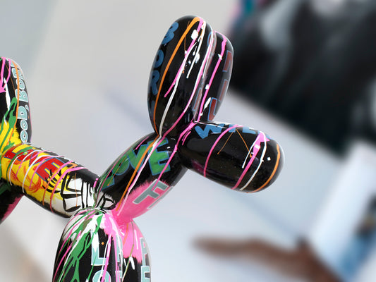 Figura decorativa Perro Balloon Dog Grafiti Schuller 356640 | Pop Art moderno de poliresina para salón y oficina