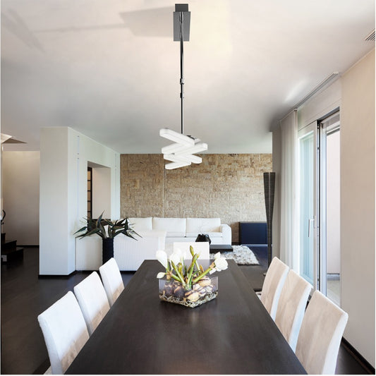 Lámpara Boomerang fabricada en PVC color blanco