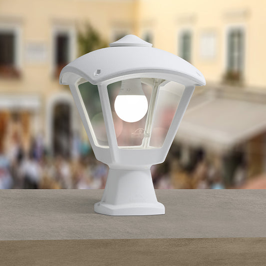 Sobremuro y Farola Exterior Dario Blanco – vista 2 · Ref. T24.114.000.WXE27