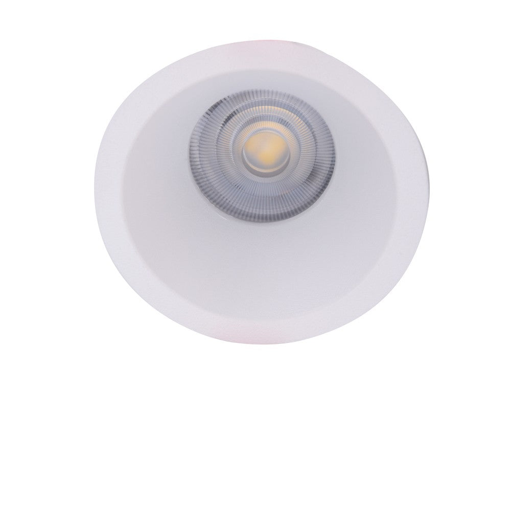 Iluminación discreta ideal para salón
