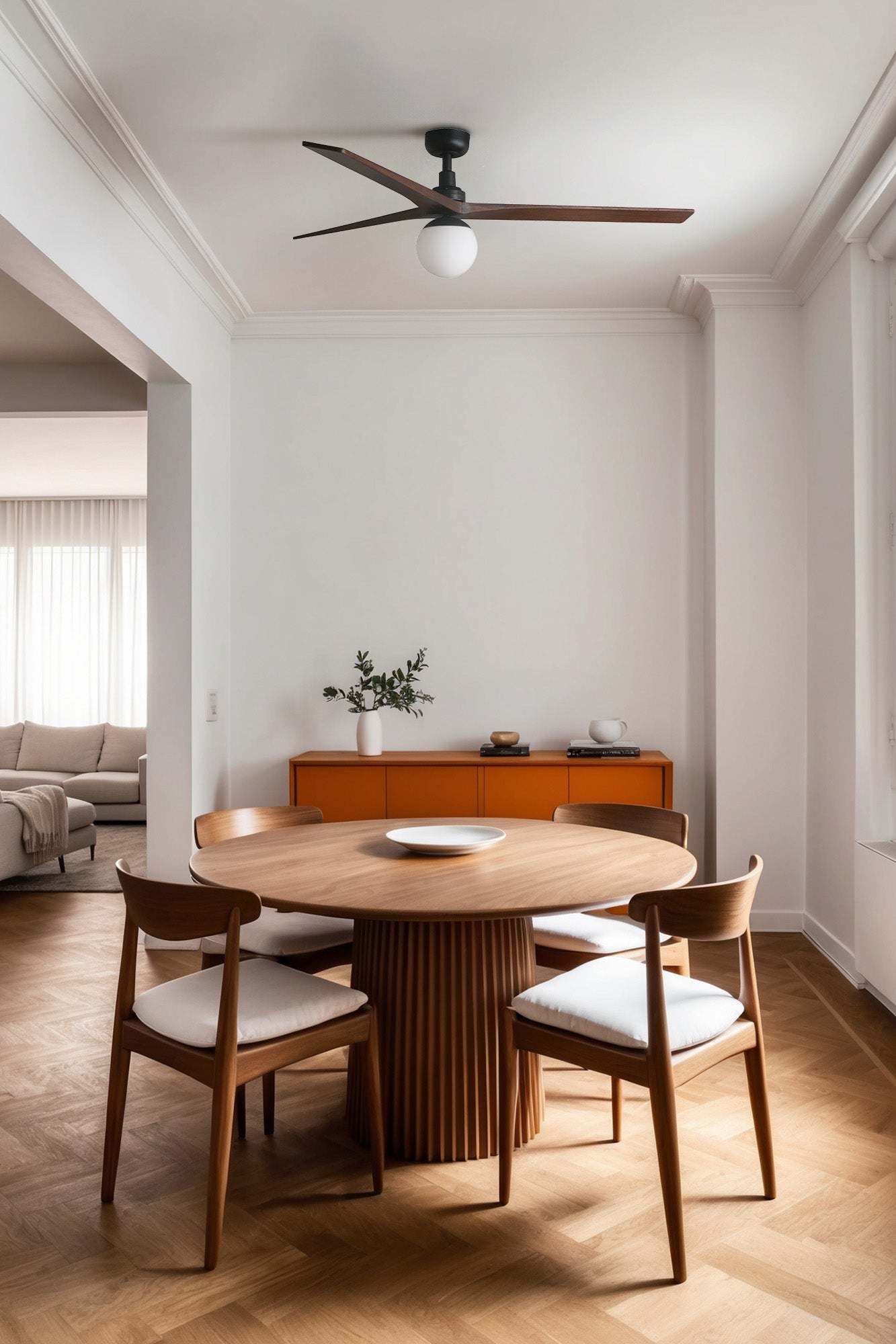 Ventilador de techo negro KLIM L FARO serie 3429 ref 34276-11L con luz E27, diseño interior moderno en acabado negro y nogal para ventilación eficiente.