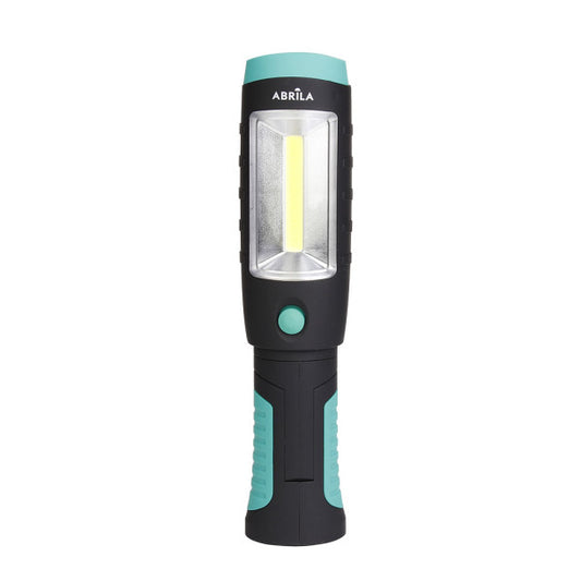 Linterna de Trabajo FOTON LED+COB 320 Lúmenes con Imán y Gancho Negro/Verde Fabrilamp instalada en ambiente decorativo de salón o dormitorio | Fabrilamp / Abrila