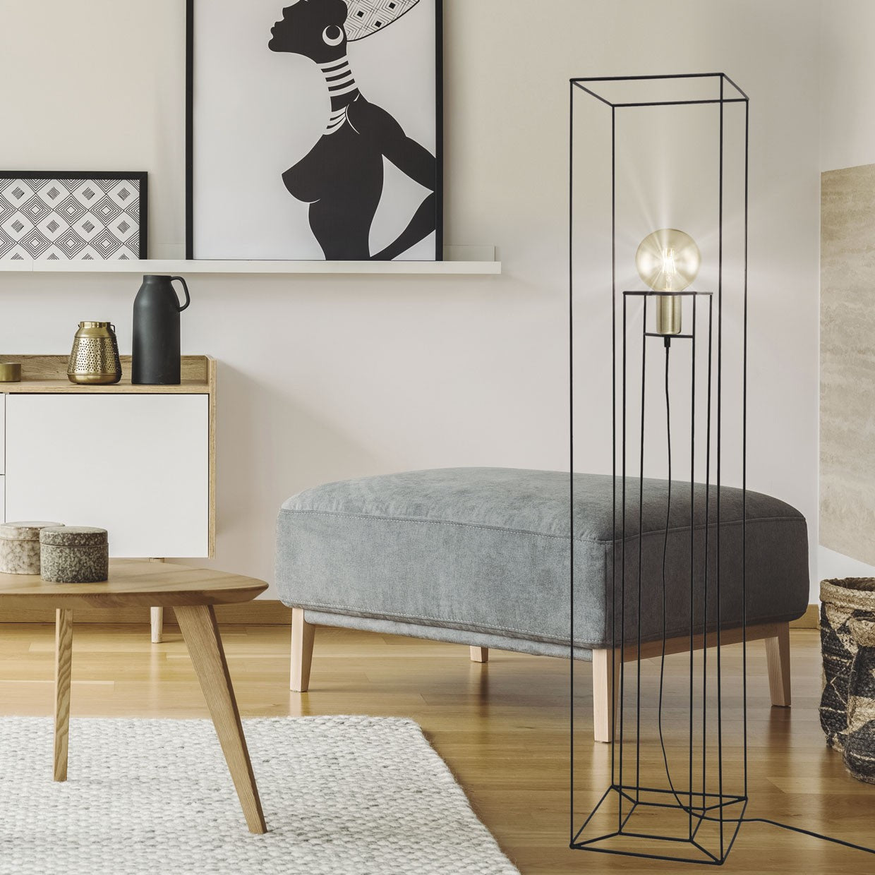 Medidas Pie Salón Kendi Negro AJP/Alemar Ref. 10932 - LuzGuru.com