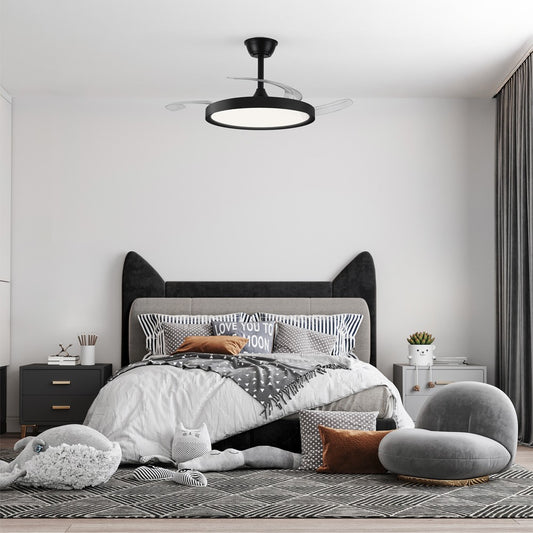 Polaris fabricado en Acero color Negro con aspas de Policarbonato