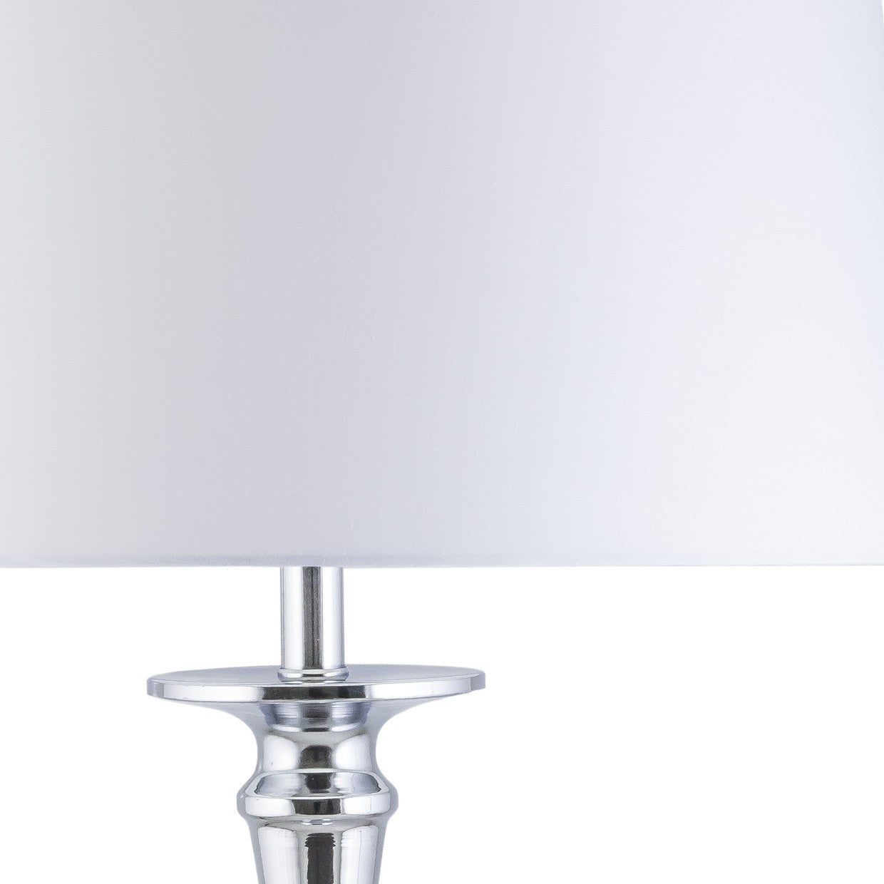 Rinconera Tudor Cromo AJP/Alemar (Ref. 60074): Descubre sus medidas y visualiza su elegante diseño en tu espacio. LuzGuru.