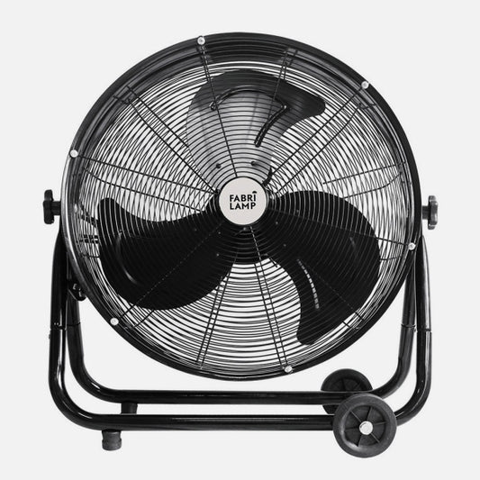Ventilador Industrial Poniente 64 cm Negro 180 W Fabrilamp instalada en ambiente decorativo de salón o dormitorio | Fabrilamp / Abrila