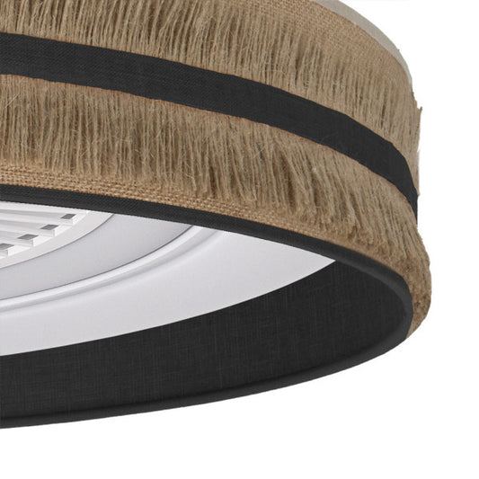 Detalles del ventilador de techo LED regulable Fabrilamp/Abrila Natalia (Ref. 188591509). Muestra el diseño moderno en saco negro, sus 5 aspas, mando a distancia, y características como 6 velocidades, 3 temperaturas de luz (3000-4000-6000K) y 6120 lúmenes. Ventilador de techo silencioso con motor DC, temporizador y memoria de color. Disponible en LUZGURÚ.