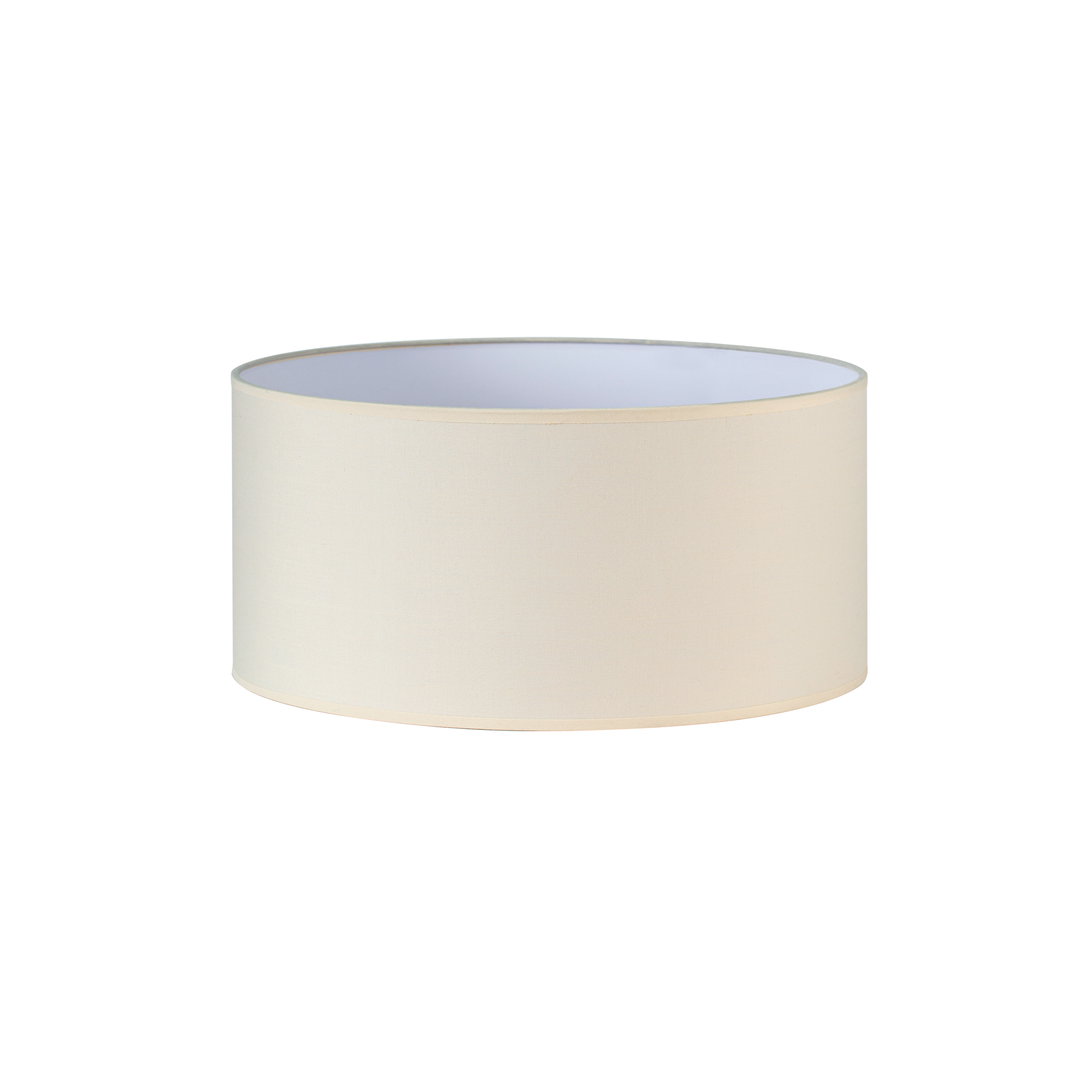Pantalla Dori fabricada en textil popelín color beige, ideal para iluminar tu hogar