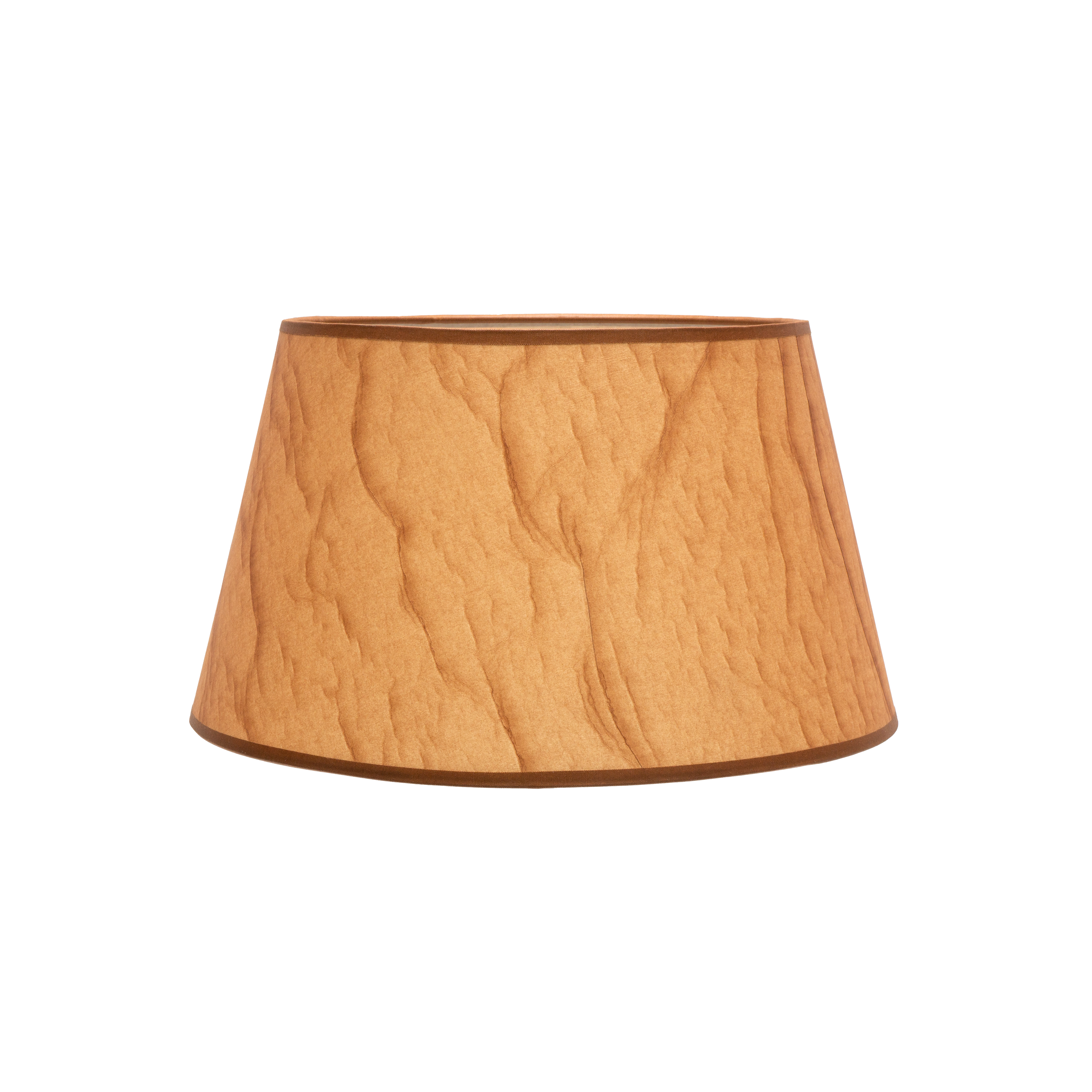 Pantalla Salma E27 Pergamino, vista frontal, diseño conico abierto, material textil.