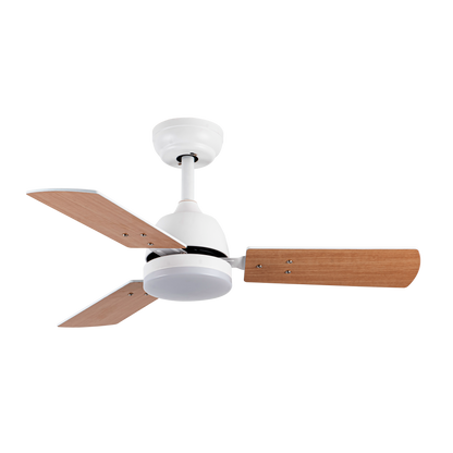 Elegante ventilador de techo con mando a distancia ideal para comedor