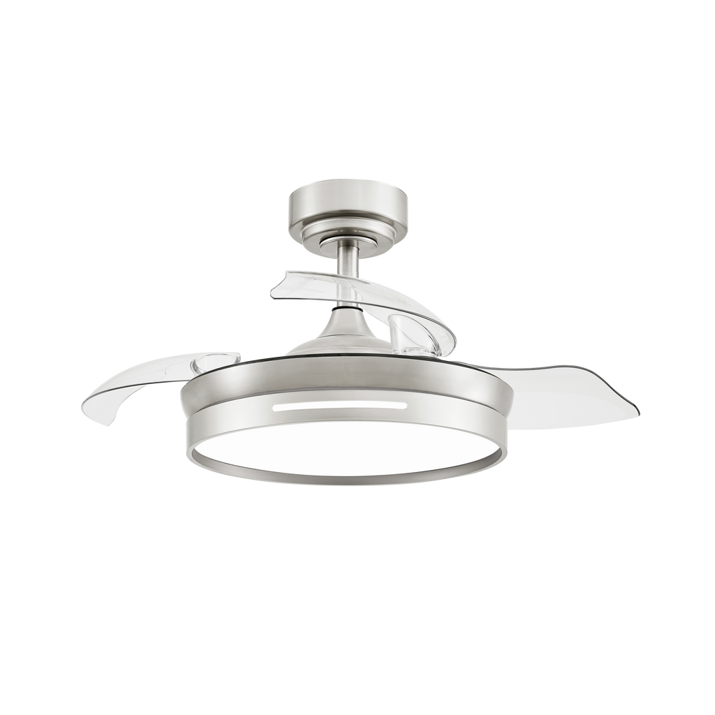 Ventilador de techo Micenas Níquel de Fabrilamp con aspas retráctiles, mostrando el diseño elegante y moderno.
