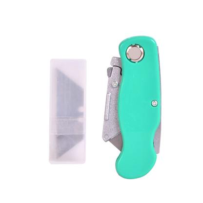 Cúter plegable con diseño ergonómico para agarre seguro