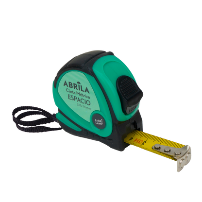 Flexómetro con bloqueo Espacio, perfecto para trabajos en el jardín