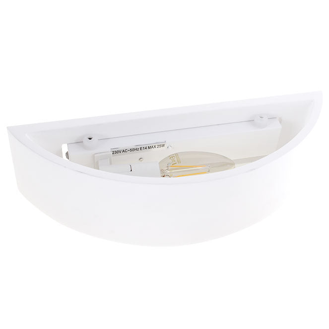 Aplique de pared ELMA con casquillo E14, perfecto para iluminación de hoteles