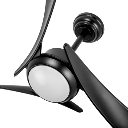 Moderno ventilador de techo ideal para dormitorio