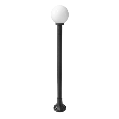 Farola Abanto fabricada en ABS color negro con protección IP44 para exterior