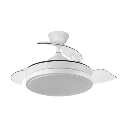 Moderno ventilador de techo con mando a distancia, perfecto para salón