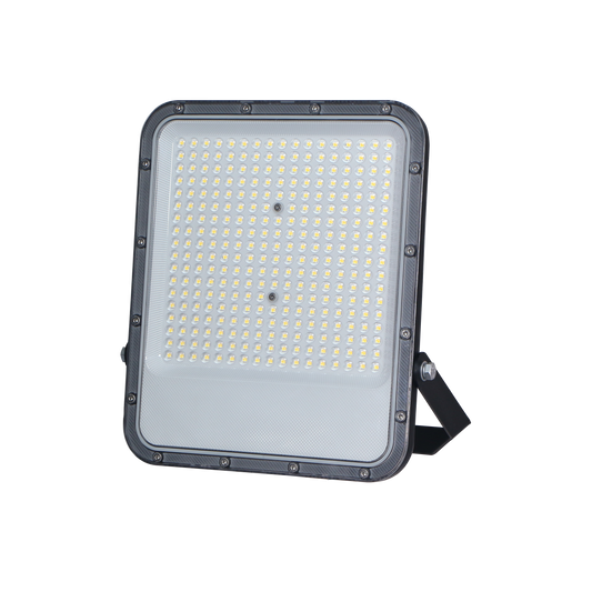 Proyector Impulso fabricado en aluminio color negro, ideal para iluminación exterior potente.