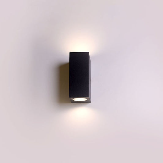 Aplique VEZ fabricado en ABS color Negro para exterior