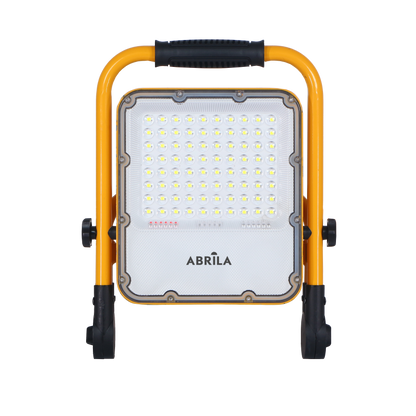Vista lateral del Proyector Inalámbrico Brion 50W Amarillo Fabrilamp mostrando su diseño compacto