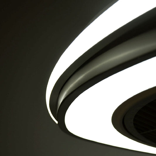 Detalles del Ventilador de Techo LUMIT GENEVA Marrón (Ref. 202596002), 5 aspas, 70W LED, 53.5cm.  Muestra el diseño, acabados y características del ventilador con luz regulable de Interlusa.
