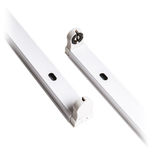 Regleta LED BATTEN 60 cm Blanco Interlusa - Vista frontal principal en fondo blanco | LuzGurú