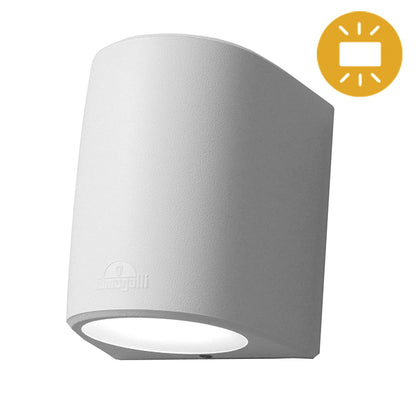 Aplique LED Exterior MARTA FUMAGALLI 2A6.000.000.LXD2K con CCT y diseño moderno.
