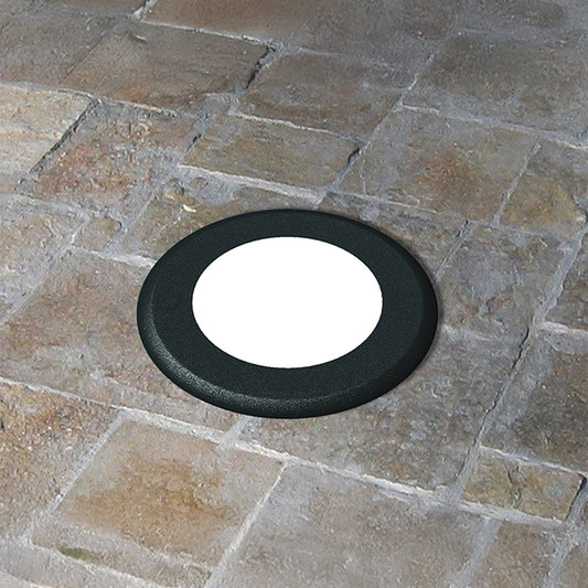 Foco CECI fabricado en Resina color Negro para exterior