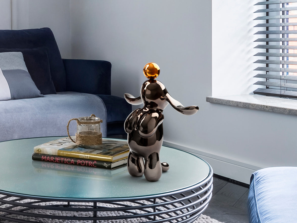 Figura Decorativa Conejo Pequeña 35 cm Gris y Naranja Schuller en ambiente decorado | Schuller · Ref. 302258