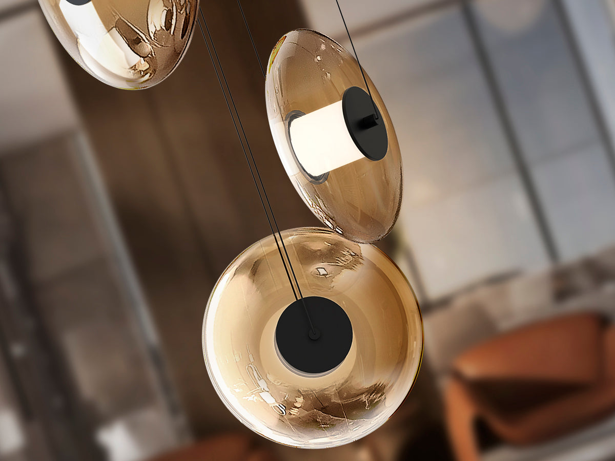Lámpara Colgante Diabolo 3 Luces Negro y Ámbar Schuller en ambiente decorado | Schuller