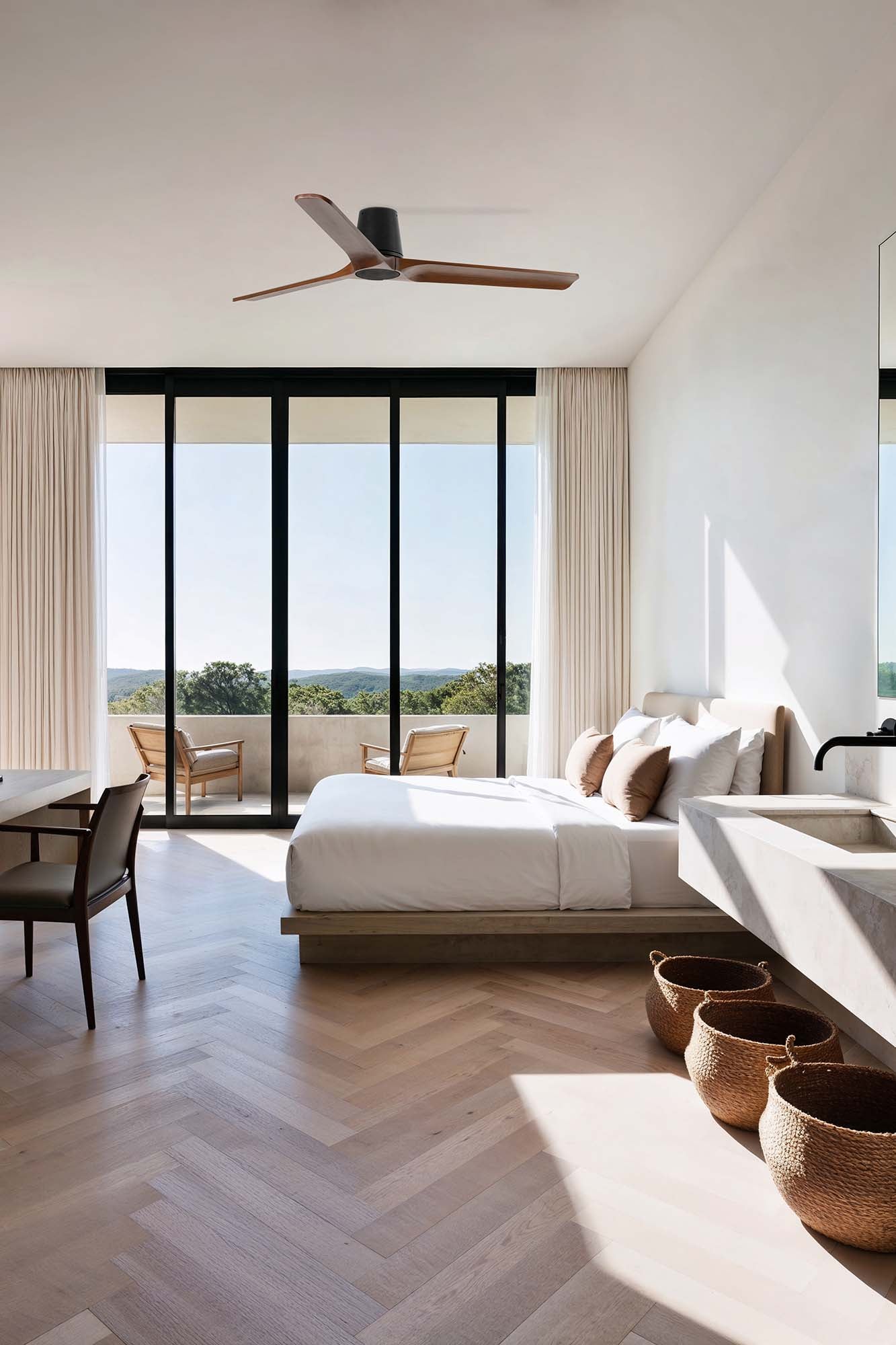 Ventilador HEYWOOD TUB L fabricado en Nogal Oscuro color Nogal Oscuro