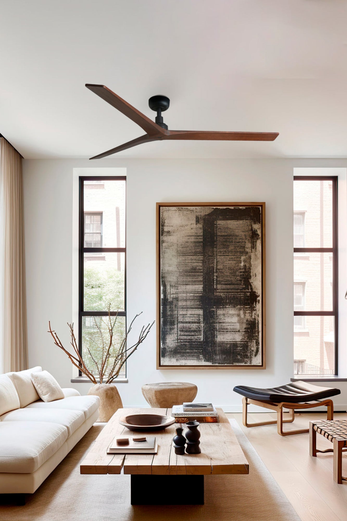 Ventilador KLIM L fabricado en acero y madera de pino color nogal oscuro